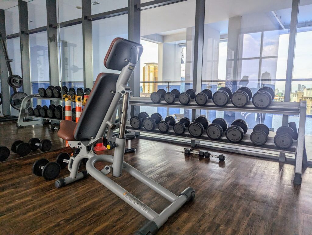 Phnom Penh luxury apartment building with pool and gym
